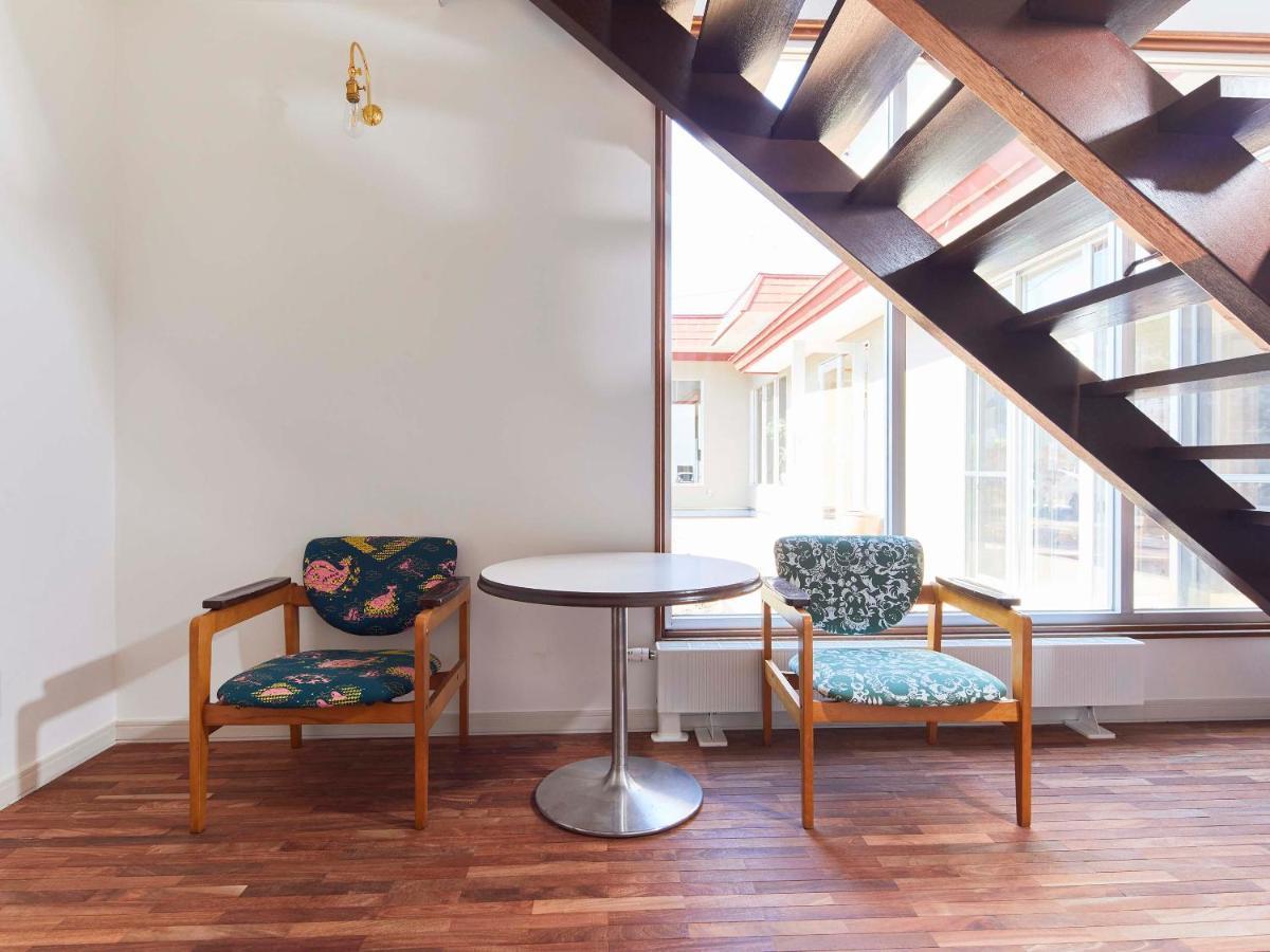 Shiraoi Haku Hostel מראה חיצוני תמונה